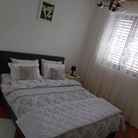 Apartmani Trebinje B&I Eksteriør billede