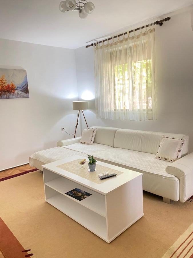 Apartmani Trebinje B&I Eksteriør billede