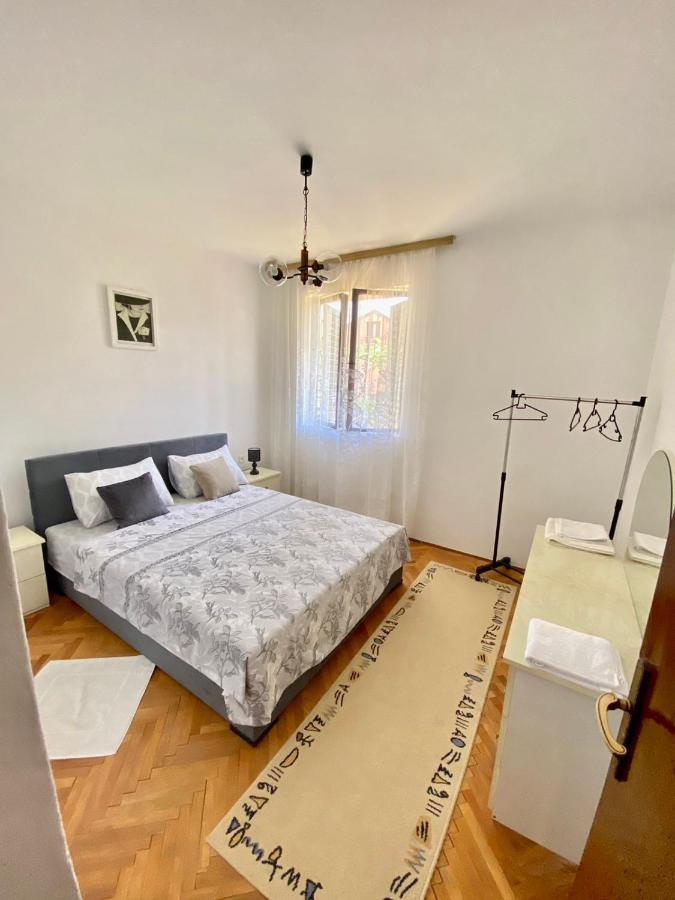 Apartmani Trebinje B&I Eksteriør billede